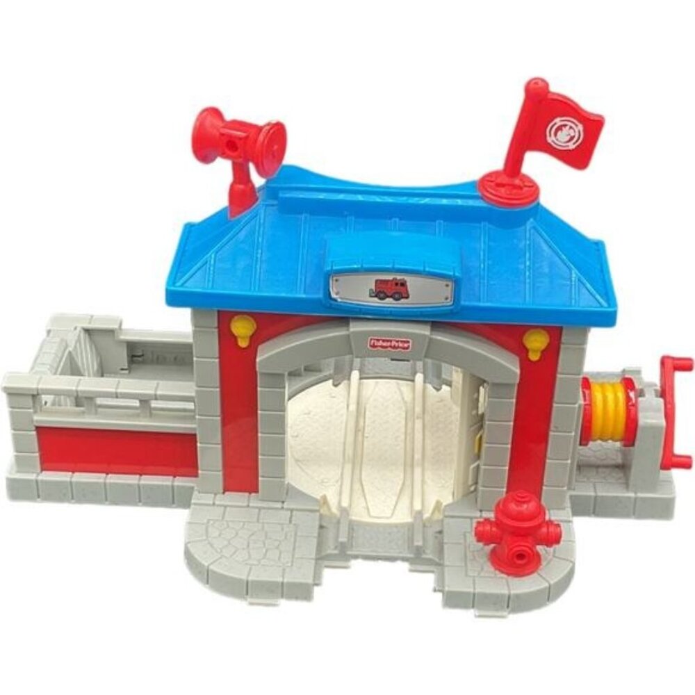 Fisher-Price GeoTrax Fast Response Rescue Co Fire Station Toy Set